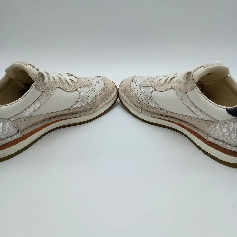 Clarks CraftRun Lace White Leather Suede Metallic‎ Sneakers Womens 7.5
